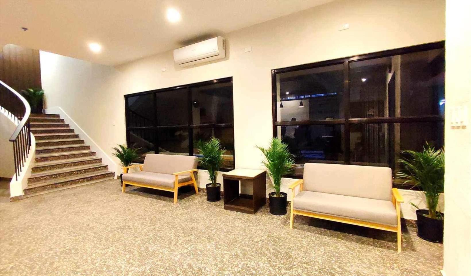 Rudolfo Suites โรฮัสซิตี้ ภายนอก รูปภาพ
