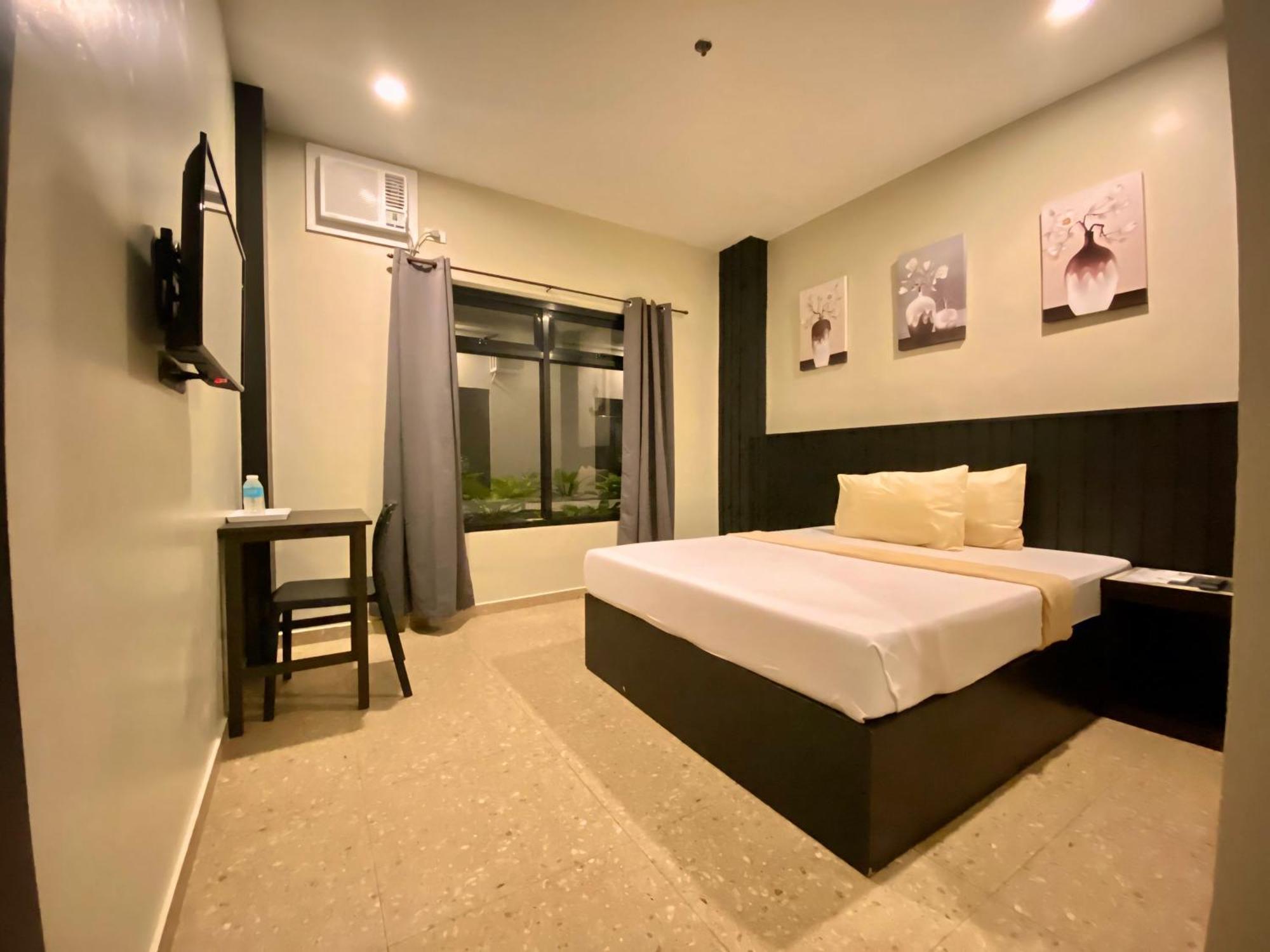 Rudolfo Suites โรฮัสซิตี้ ภายนอก รูปภาพ